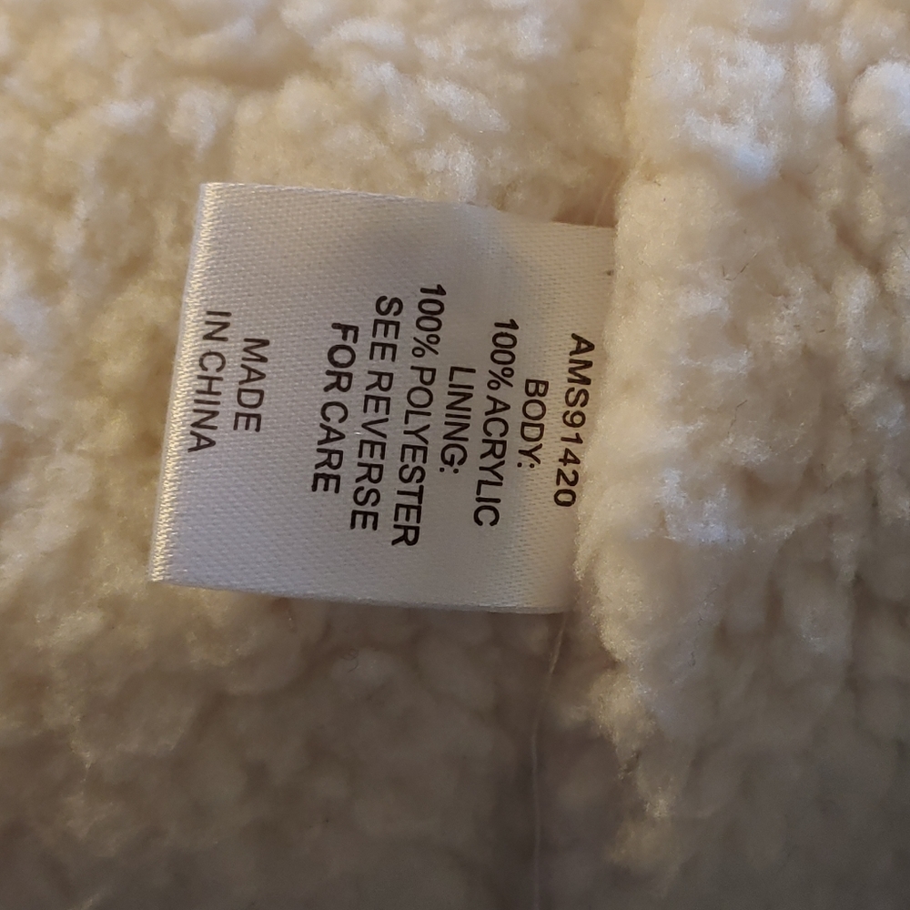 WARM OPEN FRONT SLEEVELESS HOODED VEST LARGE - Picture 7 of 7